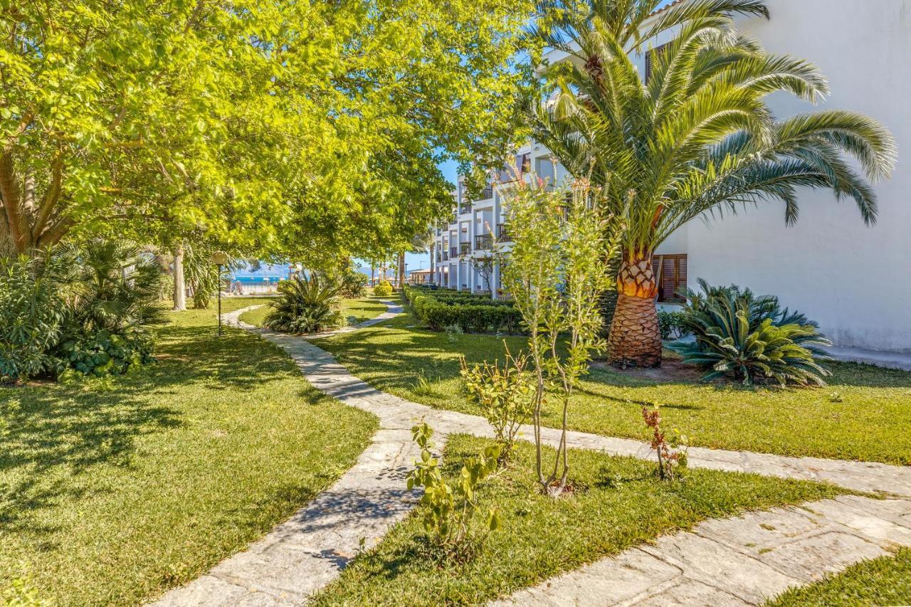 Ana Playasol Lägenhet Port de Alcudia  Exteriör bild